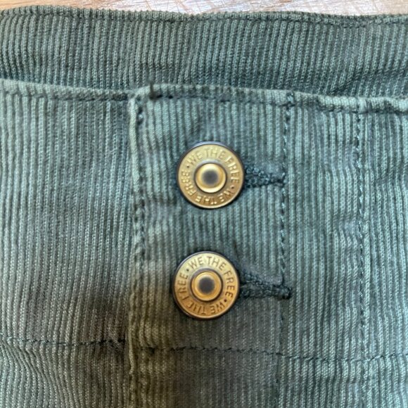 022 We The Free Jayde Cord Flare Jeans Huntress Green NWT Size 26 - Picture 11 of 14